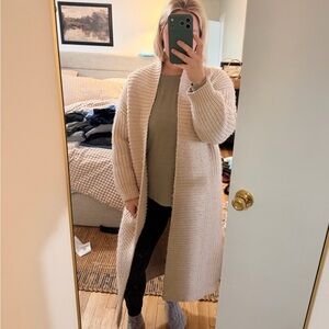 Elegant Cream Knit Cardigan